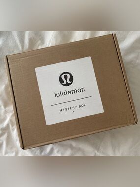 Lululemon Mystery Box - contains 10 tanks & 3 skirts (all size 8)